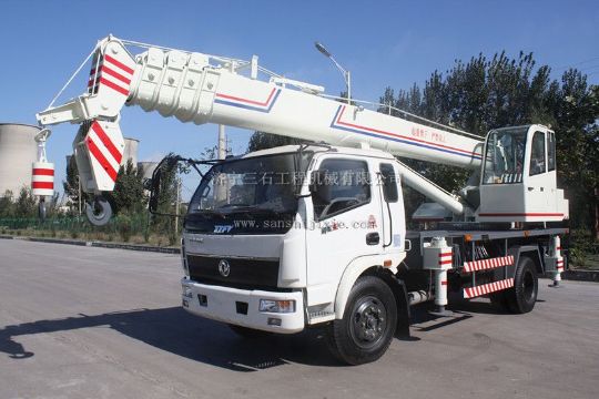 點(diǎn)擊查看詳細(xì)信息<br>標(biāo)題：12-16噸汽車吊 閱讀次數(shù)：4308