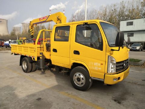 點(diǎn)擊查看詳細(xì)信息<br>標(biāo)題：凱馬雙排隨車吊 閱讀次數(shù)：2139