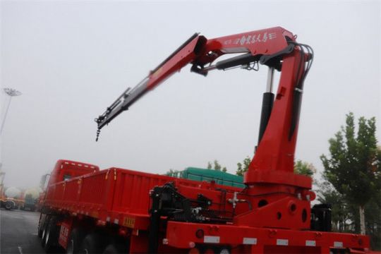 點(diǎn)擊查看詳細(xì)信息<br>標(biāo)題：SQ5S3  5噸折疊臂 閱讀次數(shù)：3291